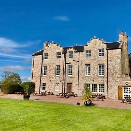 Shieldhill Castle Hotel Biggar Exterior foto